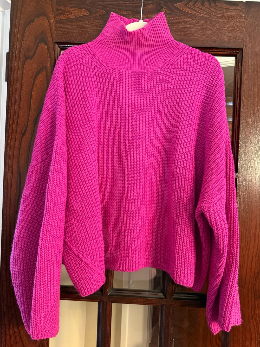 TOPSHOP Women's Fuchsia Turtleneck Ribbed Sweater with flared sleeves
